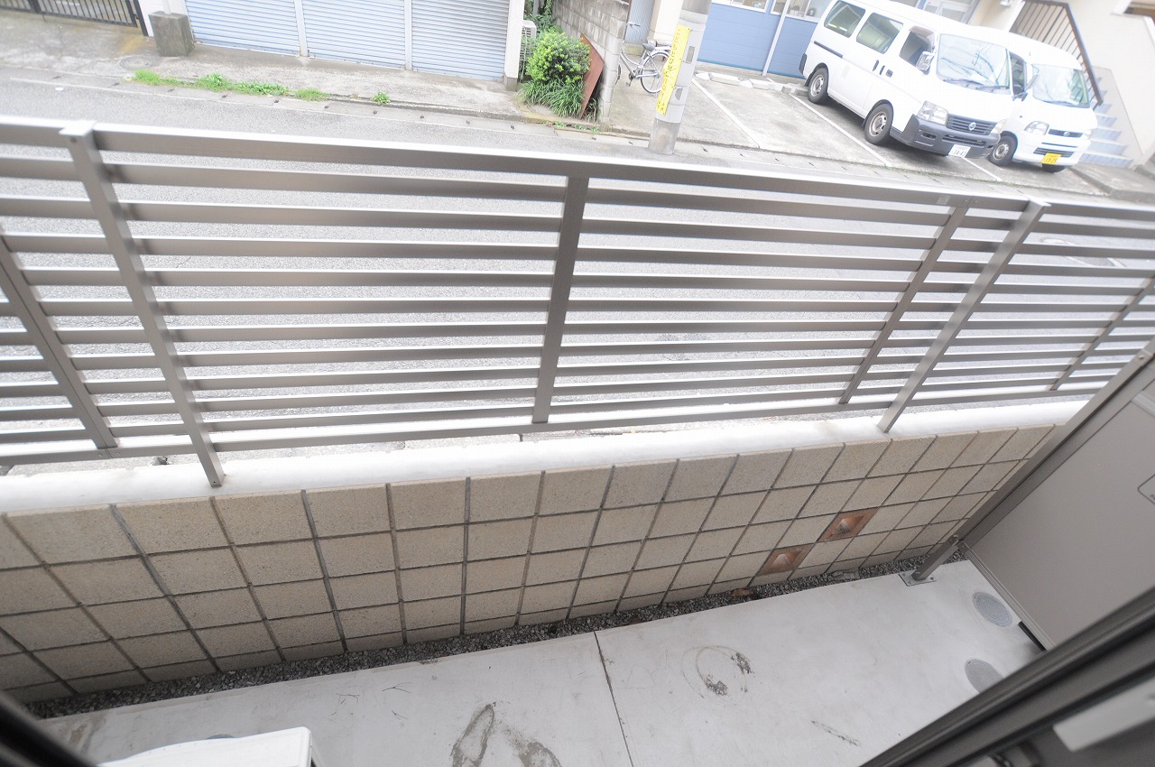 バルコニー　※別部屋参考画像です