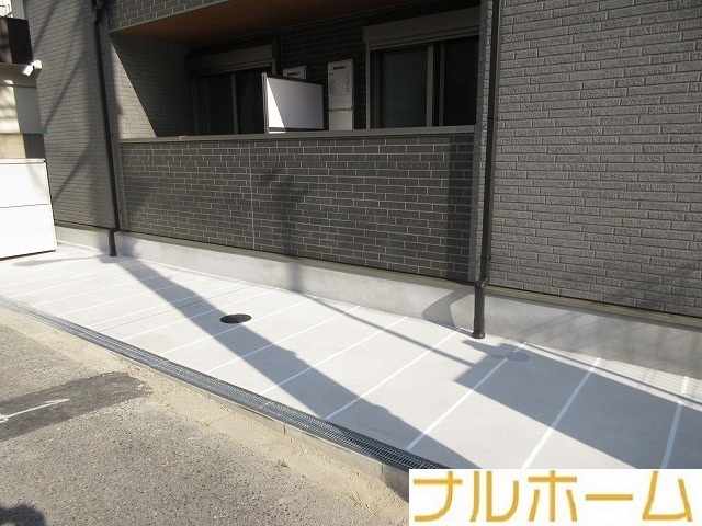 地下鉄谷町線 平野駅 徒歩5分 4階建 築1年の外観写真
