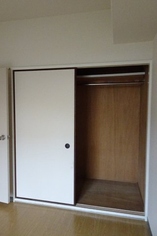 収納　洋室　収納　※現況優先