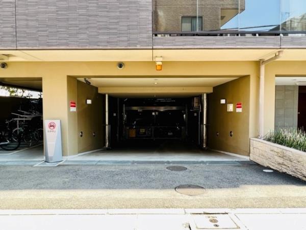駐車場　カースペースがあります