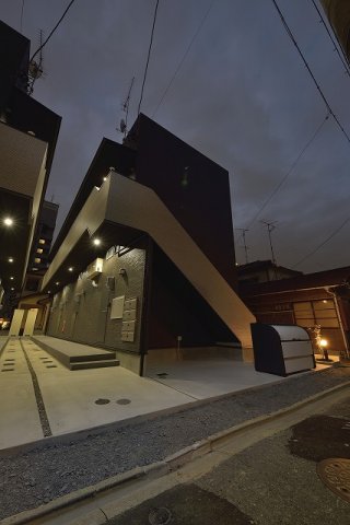 GranStaの外観写真