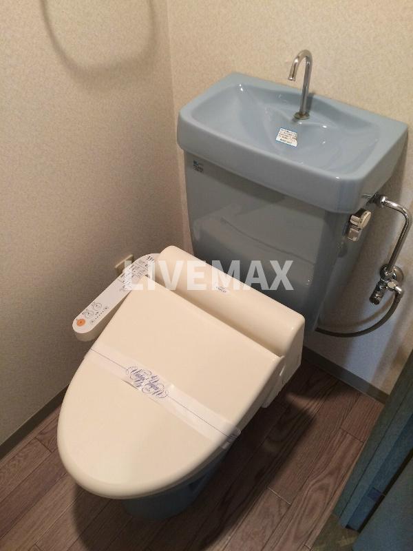 トイレ　※別部屋のお写真になります