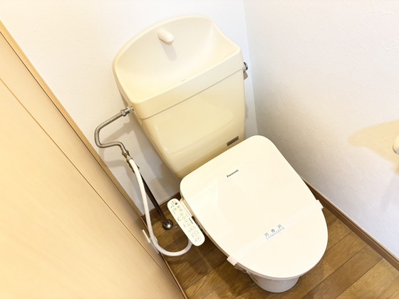 トイレ　シャワー付きトイレ