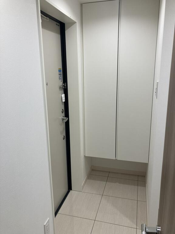 SOLASIA residence世田谷代田_の玄関写真