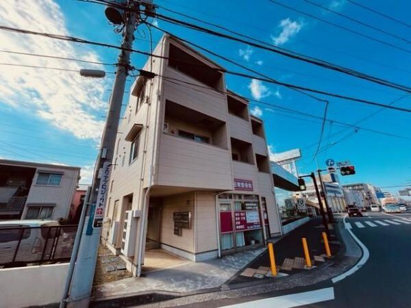 イーストガーデンリブアスの外観写真