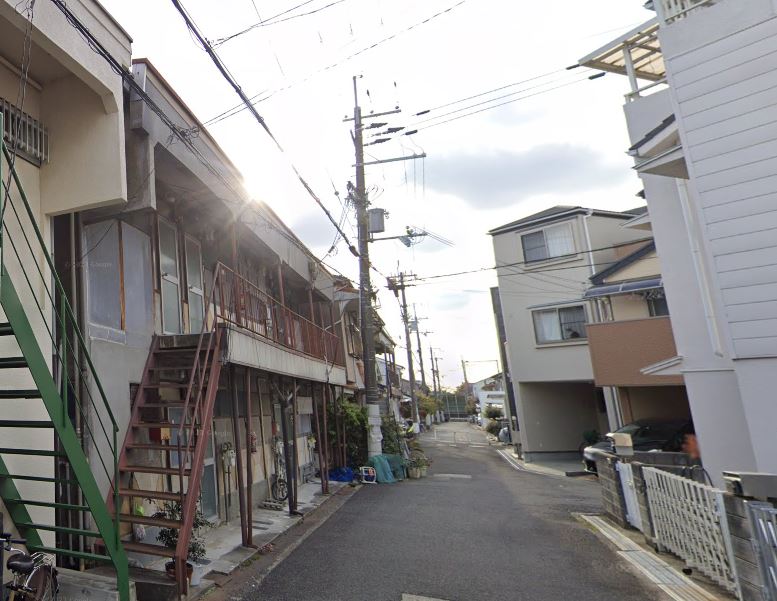 リーガルメゾン川西IIの外観写真