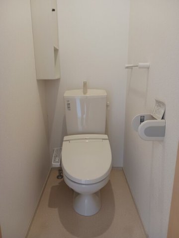 トイレ　落ち着いたトイレです