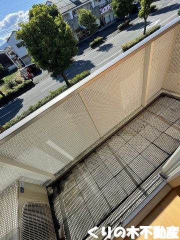 バルコニー　落ち着いた時間を過ごせるバルコニーです