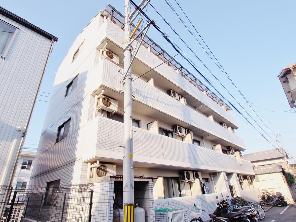 安芸郡海田町大正町のマンションの建物外観