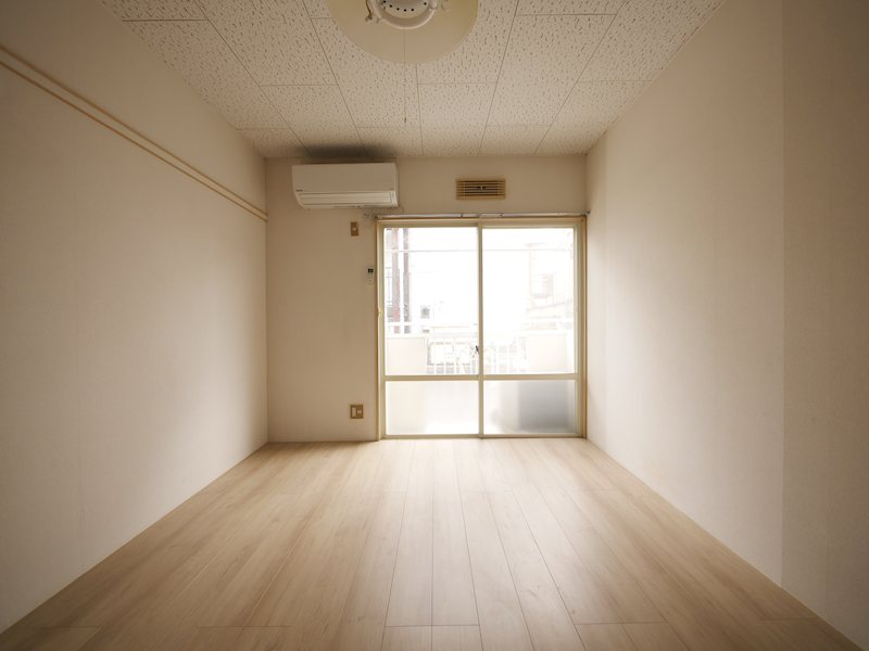 その他部屋・スペース　洋室8帖