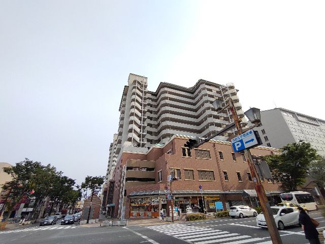 ショッピングセンター　ラポルテ東館（ショッピングセンター）まで1513m