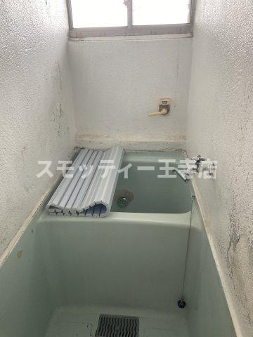 バス・シャワールーム　ゆったり過ごせるお風呂です