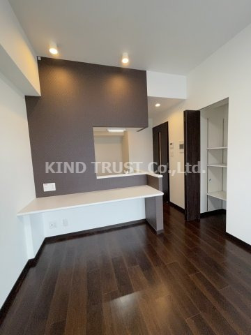 居室・リビング　こちらの居間で趣味の時間をお楽しみください