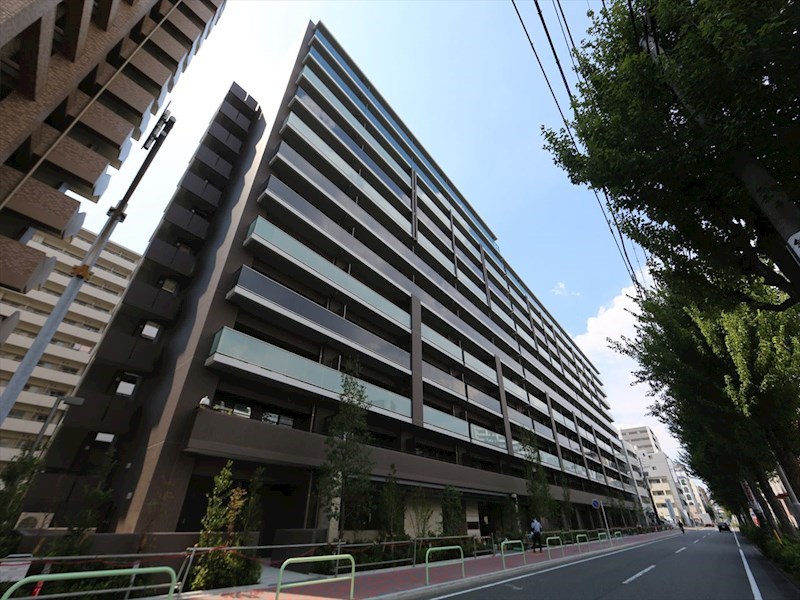 【名古屋市中区千代田のマンションの建物外観】