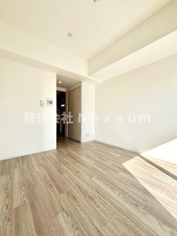 居室・リビング　こちらのリビングで趣味の時間をお楽しみください