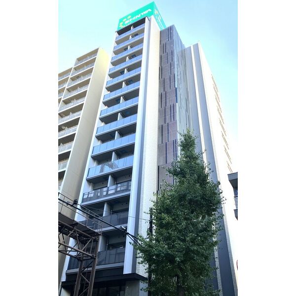 【スプランディッド大山の建物外観】