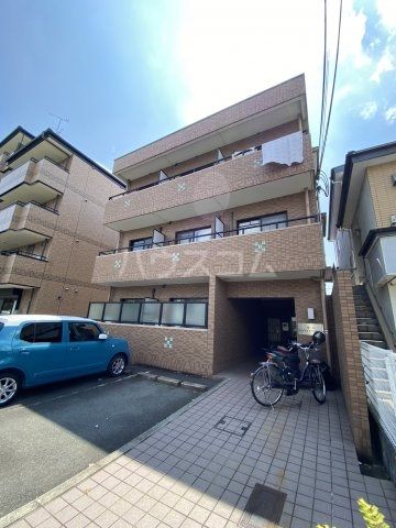 桂川ショウエイマンションの建物外観