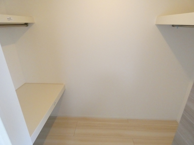 収納　ウォークインクローゼット