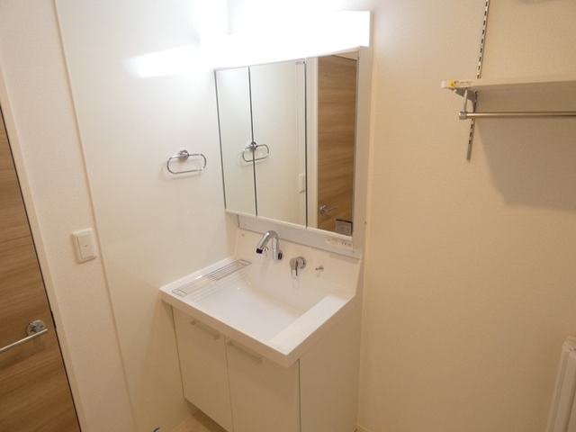 洗面設備　洗髪洗面化粧台