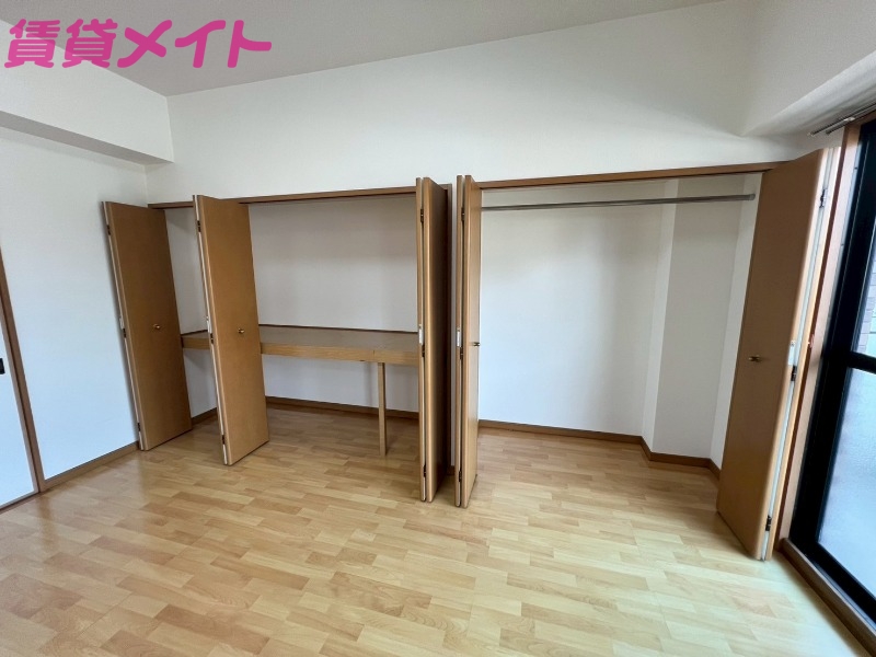 収納　同物件別室の画像です