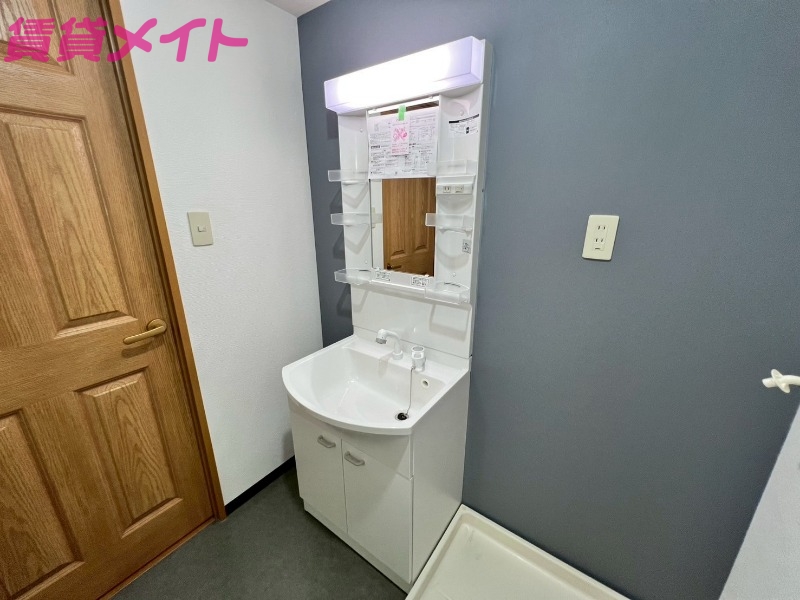 洗面設備　同物件別室の画像です