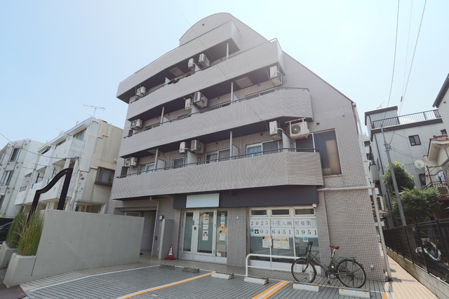 建物外観　★徒歩１０分圏内に３線★