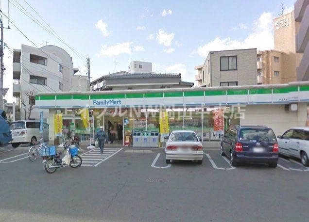 コンビニ　ファミリーマート岡山大供二丁目店（コンビニ）まで218m