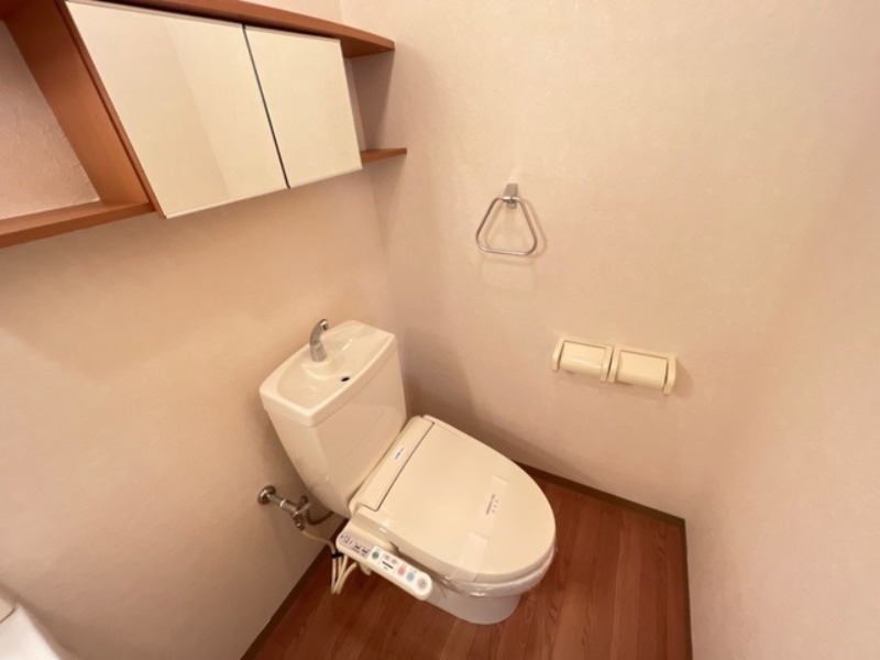 トイレ　図面と現状に相違がある場合には現状を優先