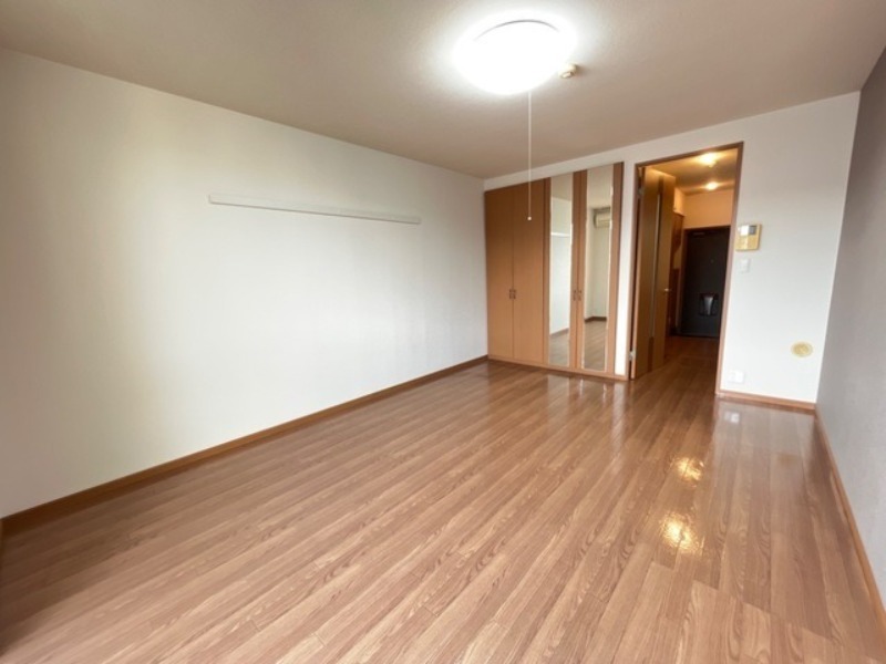 居室・リビング　図面と現状に相違がある場合には現状を優先