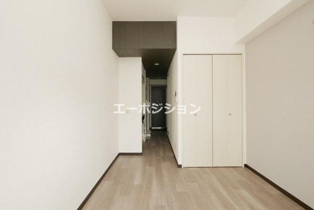 居室・リビング　エルミタージュ難波南V