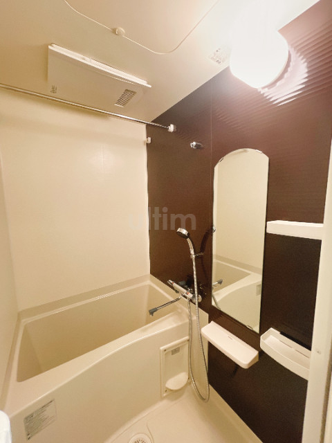 バス・シャワールーム　別の部屋の写真