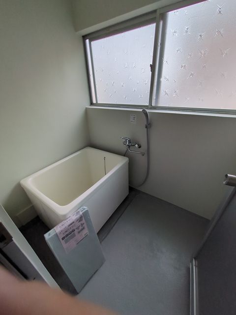 バス・シャワールーム