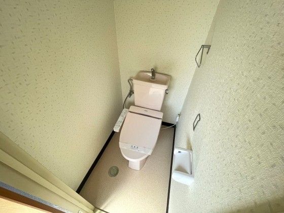 トイレ　※別部屋の写真です