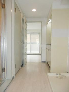 メゾン・コラージュ　その他　廊下