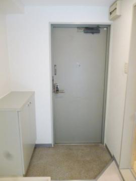 メゾン・コラージュ　玄関　玄関内