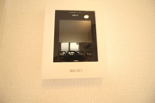 セキュリティ　モニター付きインターホン