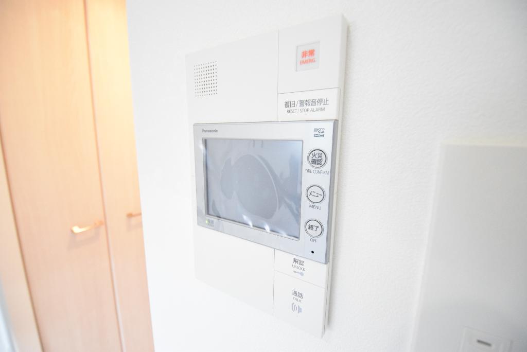 セキュリティ　カメラ付インターホン