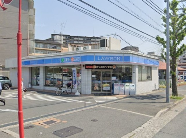 コンビニ　ローソン　吹田山田西一丁目店（コンビニ）まで318m