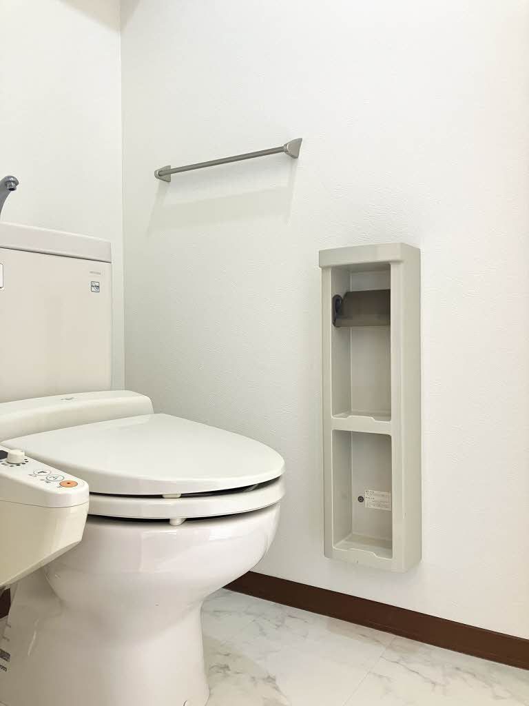 トイレ　トイレ