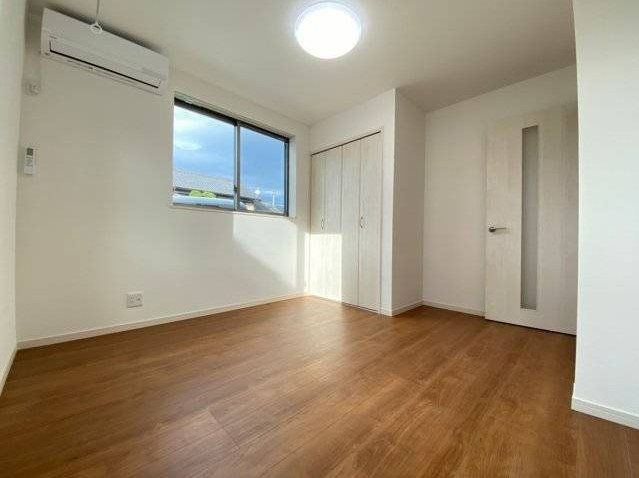 居室・リビング　※他部屋参照、現況優先