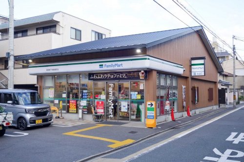 コンビニ　ファミリーマート 東洞院下珠数屋町店（コンビニ）まで409m