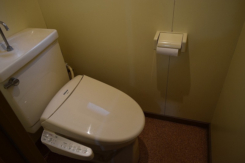 トイレ　現況優先