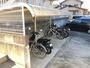 その他共有部分　屋根付きの駐輪場です。
