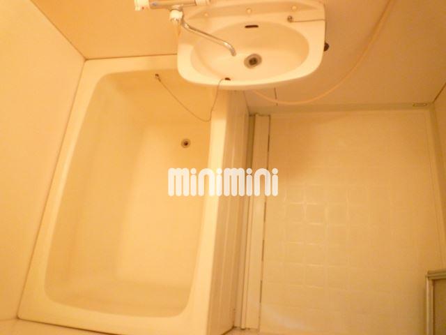 バス・シャワールーム　１日の疲れを癒すバスルーム