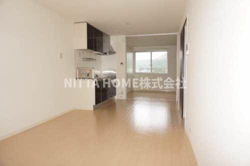 居室・リビング　リビングは12.9帖です◆