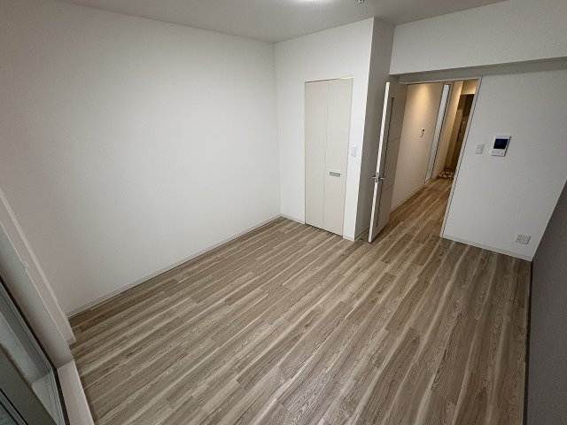 居室・リビング　こちらの居間で趣味の時間をお楽しみください