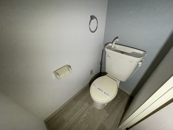 トイレ　※別部屋の写真です