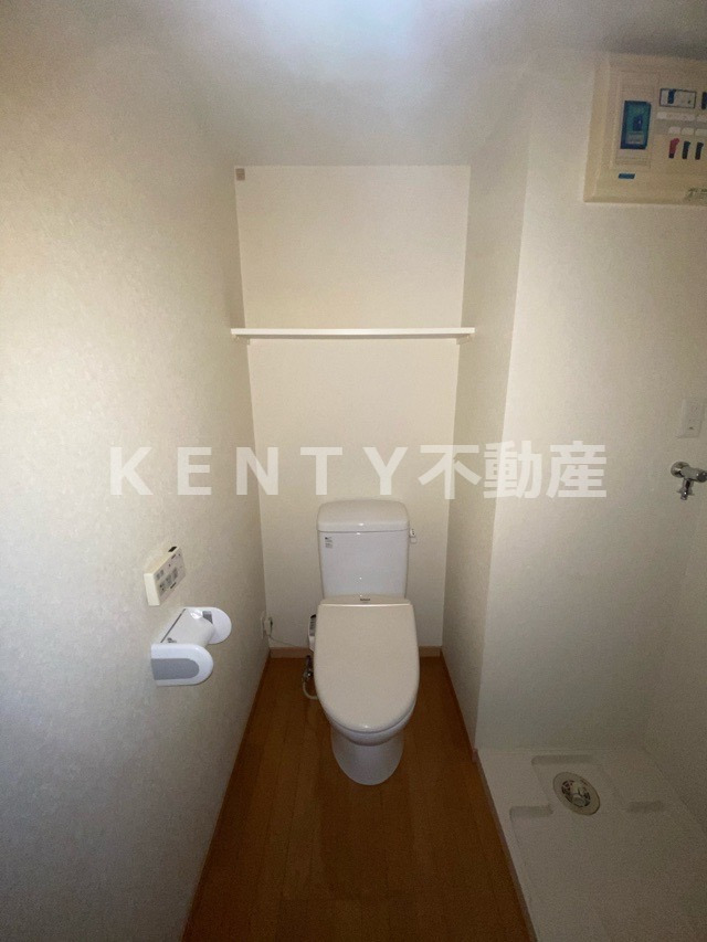 トイレ　ゆったりとした空間のトイレです※別部屋参考写真