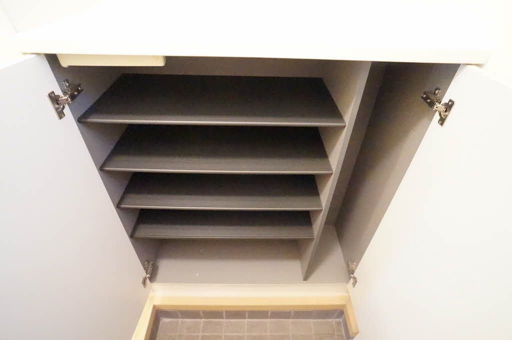 収納　シューズボックス