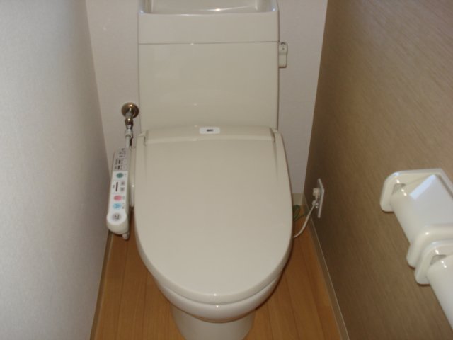 トイレ　シャワー付トイレ（イメージ）